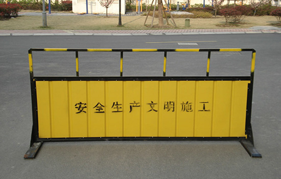 道路<a href=http://m.catalyticsinc.com target=_blank class=infotextkey><a href=http://m.catalyticsinc.com target=_blank class=infotextkey>圍欄</a>網(wǎng)</a>